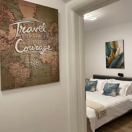 Business Loft - Parking - Fast Wi-fi - Near Coresi Apartmán