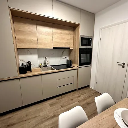 Apartamento Vivamus Escape Loft Near Coresi Braşov