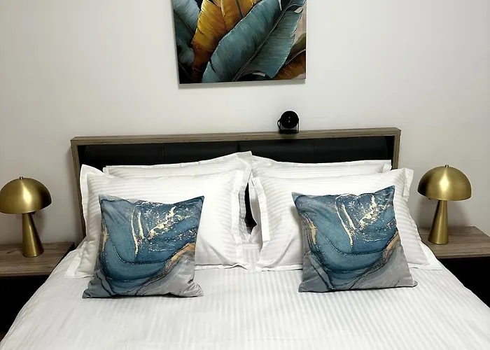 Vivamus Escape Loft Near Coresi 公寓